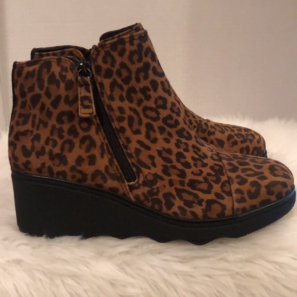 Clarks Leopard Print Ankle Boots/NWOT
